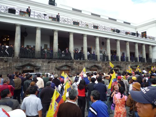 100 Quito Independence Plaza Iran President Visit 12th Jan 2012.jpg